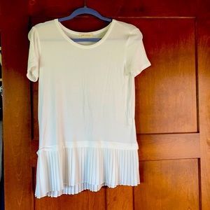 Pebble and stone ivory white top S